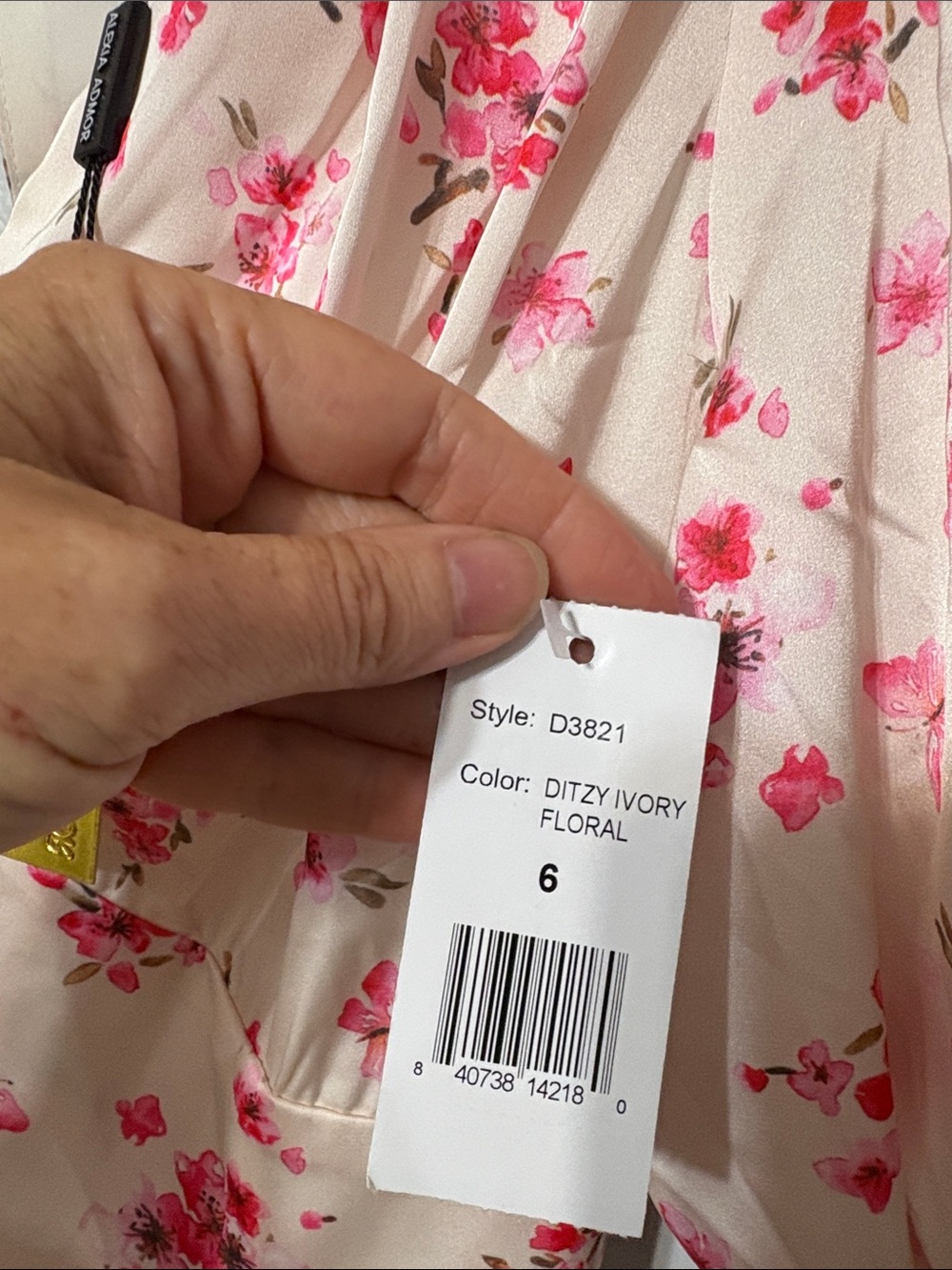 Alexia Admor Ditzy Ivory Floral Puff Sleeve Midi Dress NWT Size 6 - Picture 4 of 5
